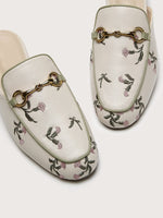 Mules plates brodé fleur - Vignette | URBAÏA