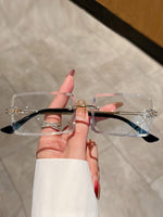 1 paire de lunettes de mode avec monture carrée pour femmes. Accessoires de lunettes vintage pour la plage. Accessoires de plage pour femmes. Lunettes de base pour les tenues femmes en automne/hiver. Cadeau pour les tenues casual d'affaires. Idéal pour le - Vignette | URBAÏA