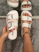 Sandales à boucles - Vignette | URBAÏA