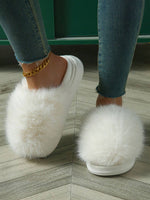 Pantoufles fourrées - Vignette | URBAÏA