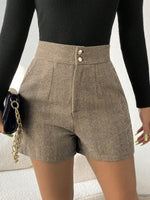 Chiquease Short - Vignette | URBAÏA