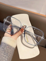 1 paire de lunettes à large monture rétro à la mode pour femmes, convenant à un usage quotidien, accessoire de lentille transparente pour ordinateur, lecture, jeux, télévision, téléphone portable - Vignette | URBAÏA