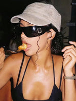 1 pièce Lunettes de mode au style futuriste avec grand cadre, style Y2K, pour l'été, la plage, les vacances, l'extérieur et les voyages - Vignette | URBAÏA