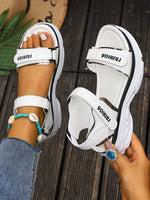 Sandales à semelle épaisse - Vignette | URBAÏA