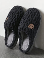 Pantoufles en peluche - Vignette | URBAÏA