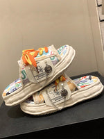 Sandales De Sport Graffiti - Vignette | URBAÏA 