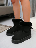 1 paire Bottes de neige en fourrure pour femmes de couleur unie, à mi-mollet, avec semelles épaisses en PVC, bordure en fourrure en haut, confortables et chaudes, automne et hiver - Vignette | URBAÏA 