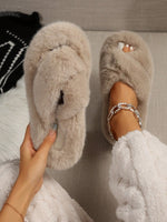 Pantoufles Matelassées à Semelle Épaisse - Vignette | URBAÏA 