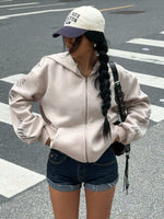 Sweat-shirt à capuche zippé - Vignette | URBAÏA 