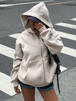 Sweat-shirt à capuche zippé - Vignette | URBAÏA 