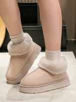 Pantoufles en fourrure - Vignette | URBAÏA 