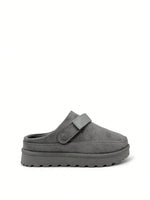 Pantoufles confortables avec sangle - Vignette | URBAÏA 