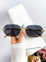 Lunettes de fête minimalistes - Vignette | URBAÏA 