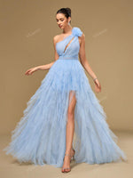 Robe de bal en tulle à fleurs - Vignette | URBAÏA 